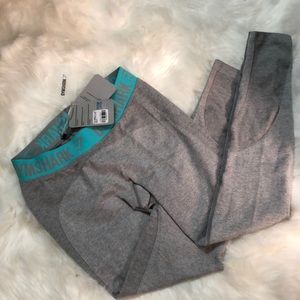 GYMSHARK FLEX LEGGING: Medium